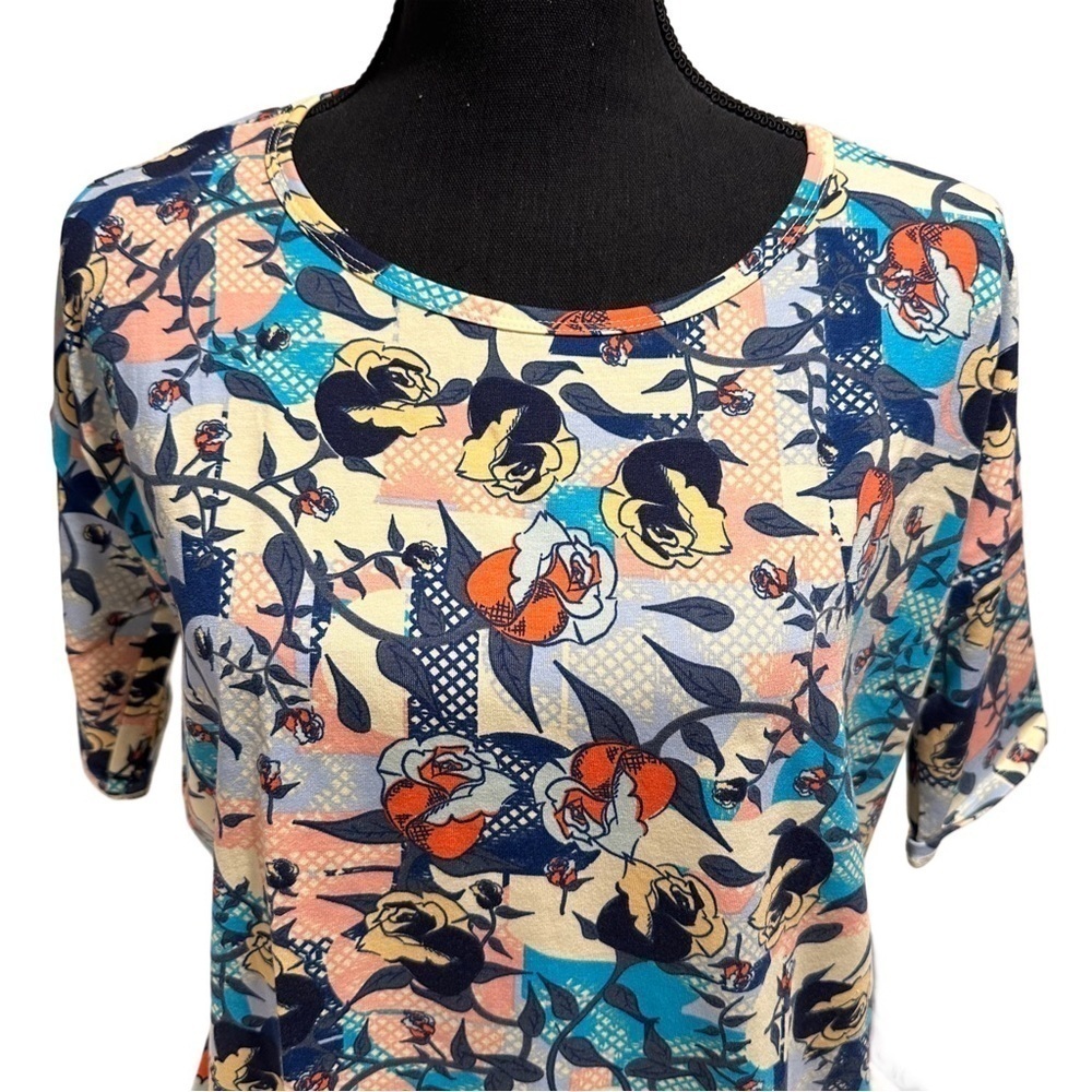 LulaRoe Irma Mid-Sleeve Stretchy High-Low Tunic Top Loose Fit Modest XXS 00-0 - Picture 5 of 16